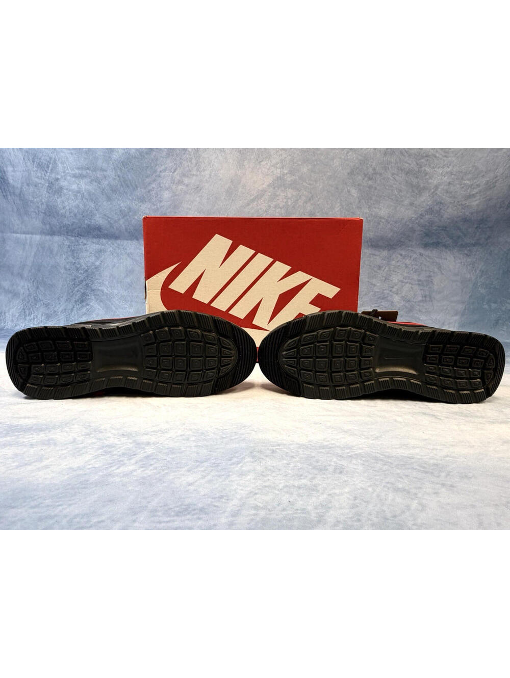 Nike Air Max Nuaxis Sneakers Shoes Black/Red/ FD4329-010 Size 10.5 Men 12 Women - Picture 13 of 16